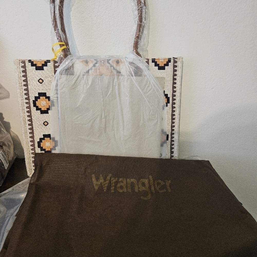 Wrangler Geometric Tote Bag